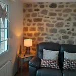 Tante Jeanne Holiday home Reville