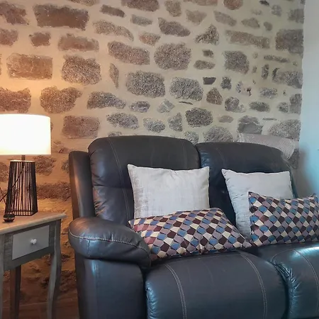 Tante Jeanne 레비르